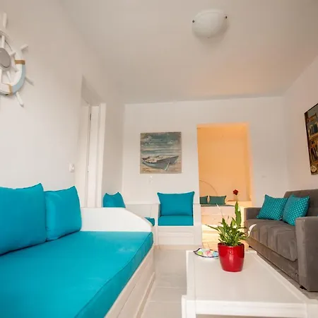 Tatil Evi Cave *
